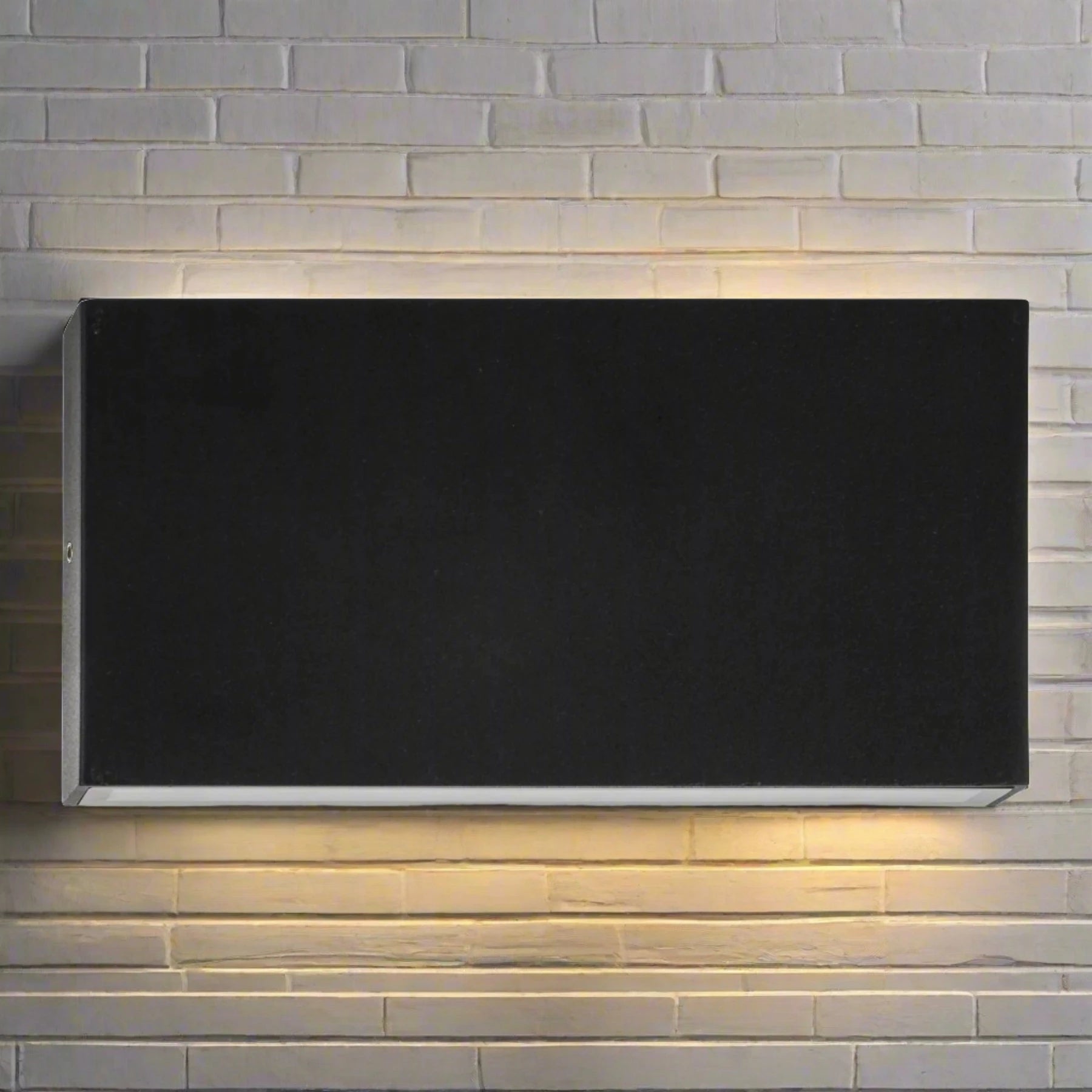 Essil Up/Down Wall Light